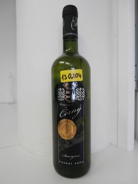 Sauvignon, jakostní víno s přívlastkem POZDNÍ SBĚR, ročník 2010, bílé, suché, Alk - 12,5%obj.