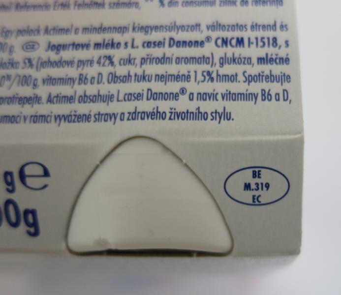 Jogurtové mléko s L.casei jahodové