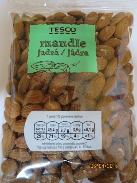TESCO mandle Jádra 200g