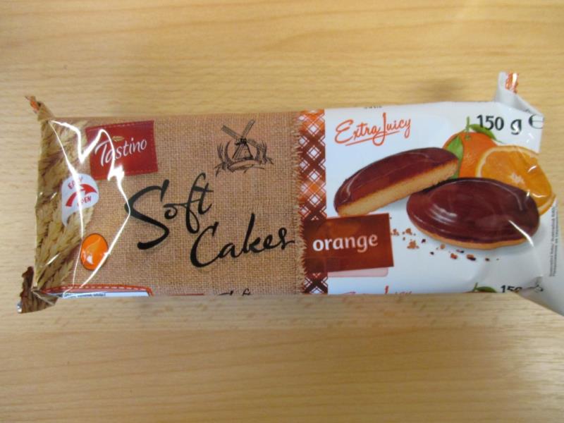 Soft Cakes orange - Jemné pečivo s želé s chutí pomeranče polomáčené v čokoládě