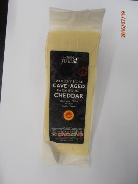 WOOKEY HOLE CAVE-AGED FARMHOUSE CHEDDAR