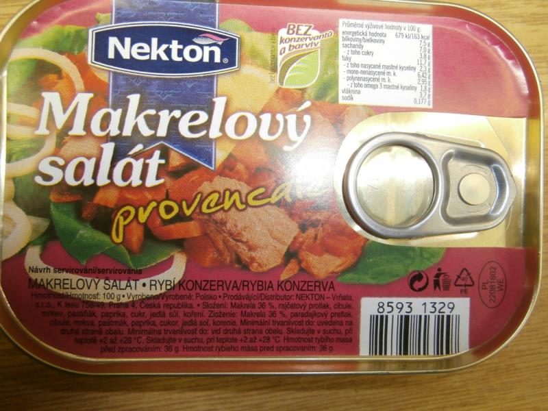 Makrelový salát provensale