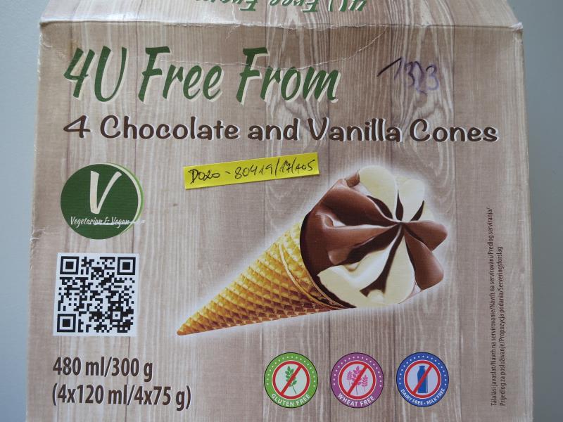 4U Free From 4 Chocolate and Vanilla Cones. Ledový dezert s čokoládovou příchutí a vanilkový ledový dezert s koktailem s čokoládovou příchutí (9,1%), v kukuřičném kornoutku (19%).