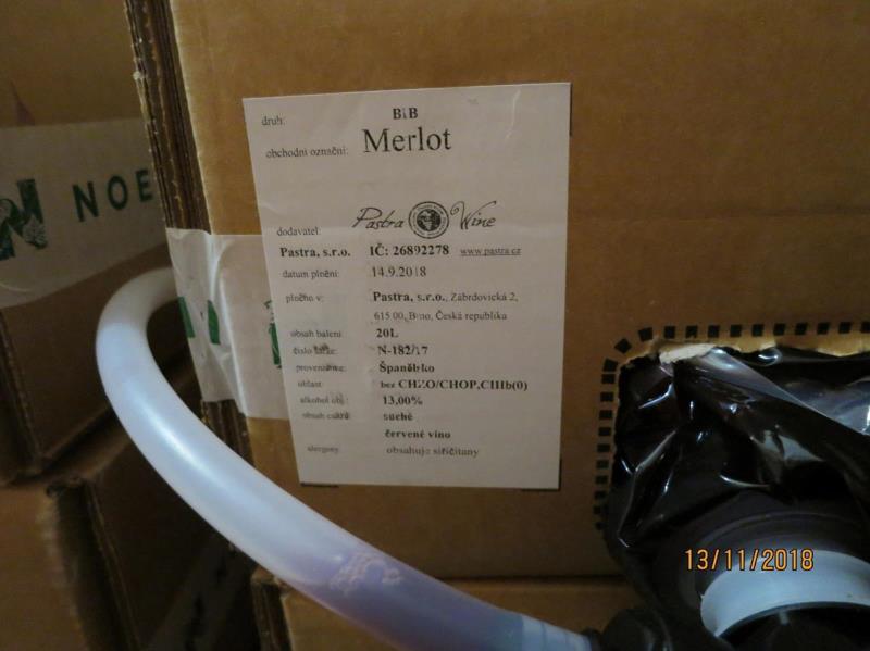 Merlot, červené víno, suché, BiB