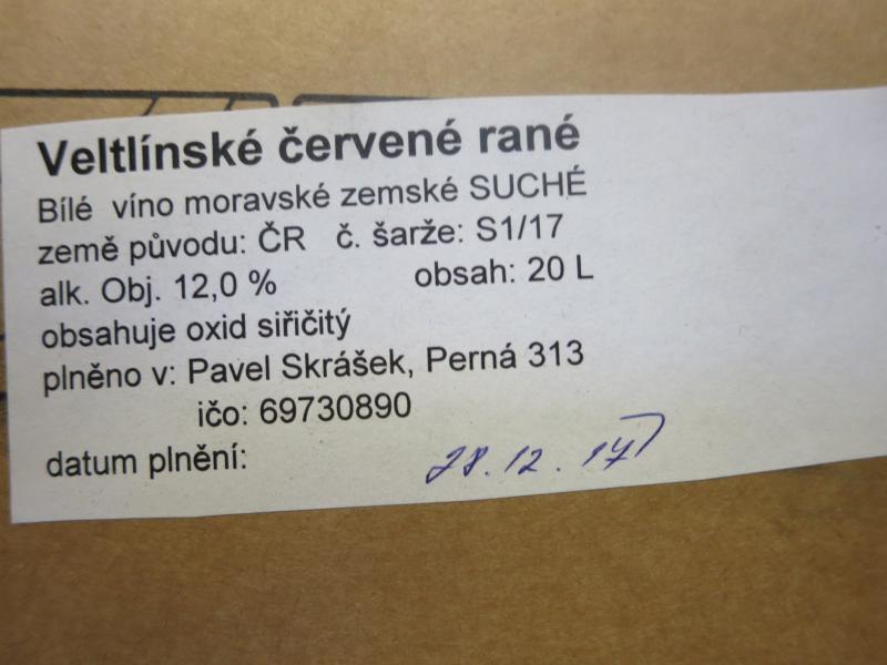 Veltlínské červené rané, Bílé víno moravské zemské, SUCHÉ, č.š.: S1/17