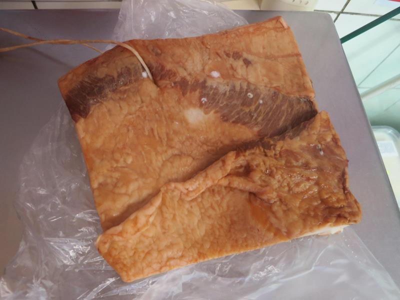 Uzená slanina bez kůže