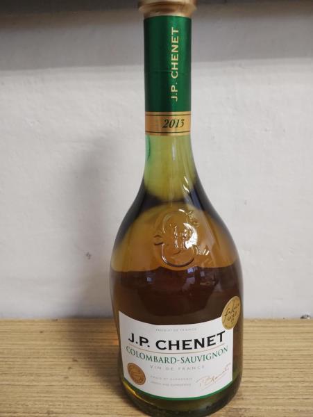 J.P.CHENET, COLOMBARD-SAUVIGNON, bílé polosuché víno, víno z Franice, č.š. L4100301, alk. 11,5 % obj.