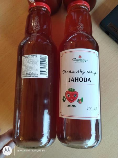 Vraňanský sirup JAHODA  700 ml