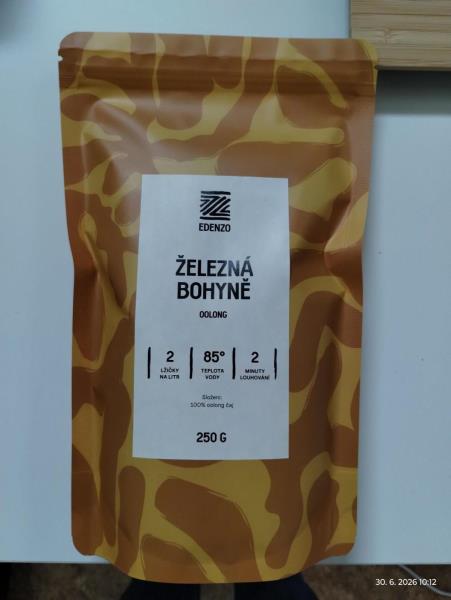ŽELEZNÁ BOHYNĚ OOLONG