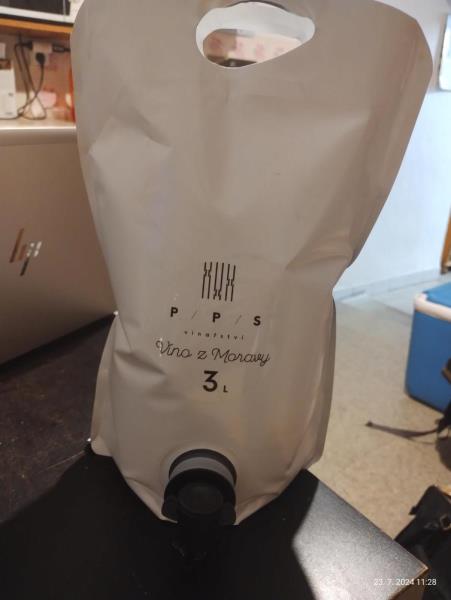 SAUVIGNON 2018 - moravské zemské víno, polosuché, alk.: 11,5% obj, víno z České republiky