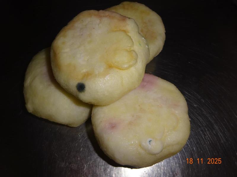 knedlíky kynuté s ovocnou náplní