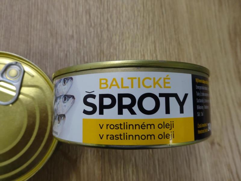  Baltické Šproty v rostlinném oleji  SOKRA 