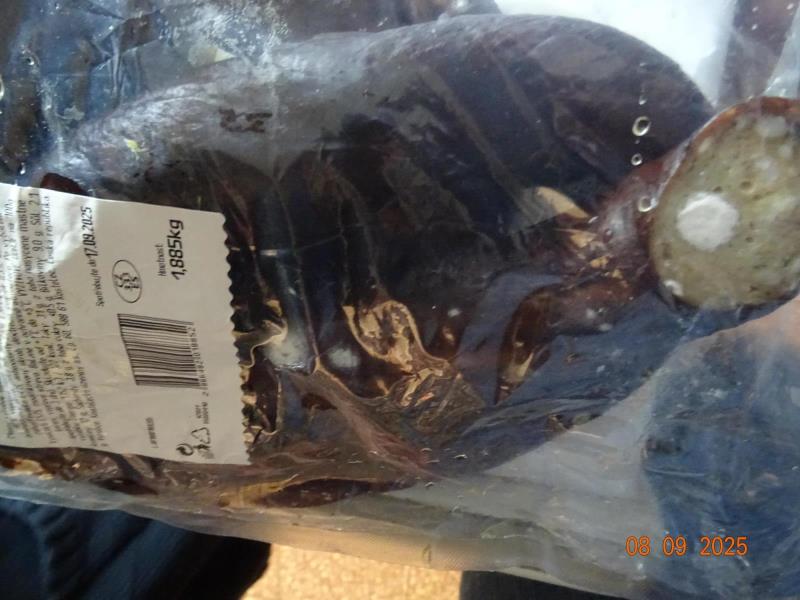 KOMINICKÝ ČESNEKOVÝ SALÁM