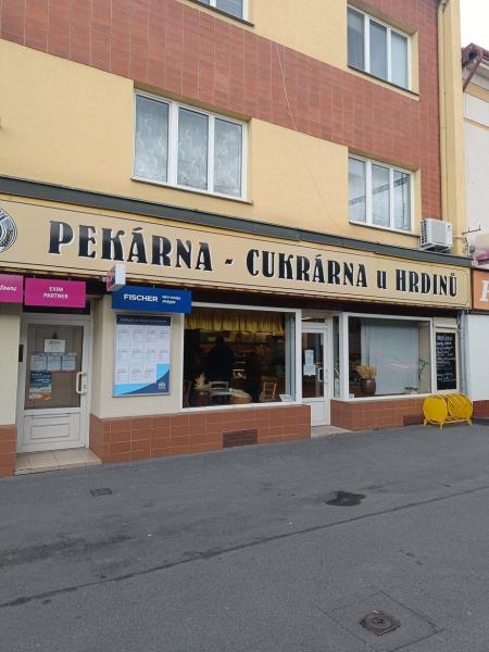 Pekařství u Hrdinů, společnost s ručením omezeným